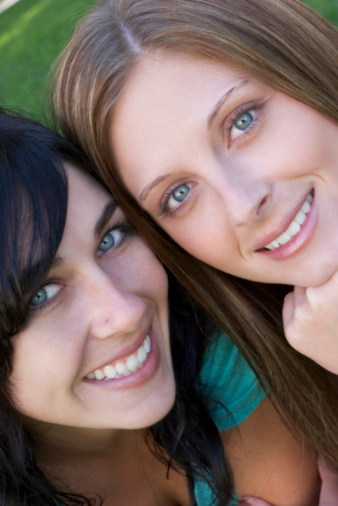 2 girls smiling